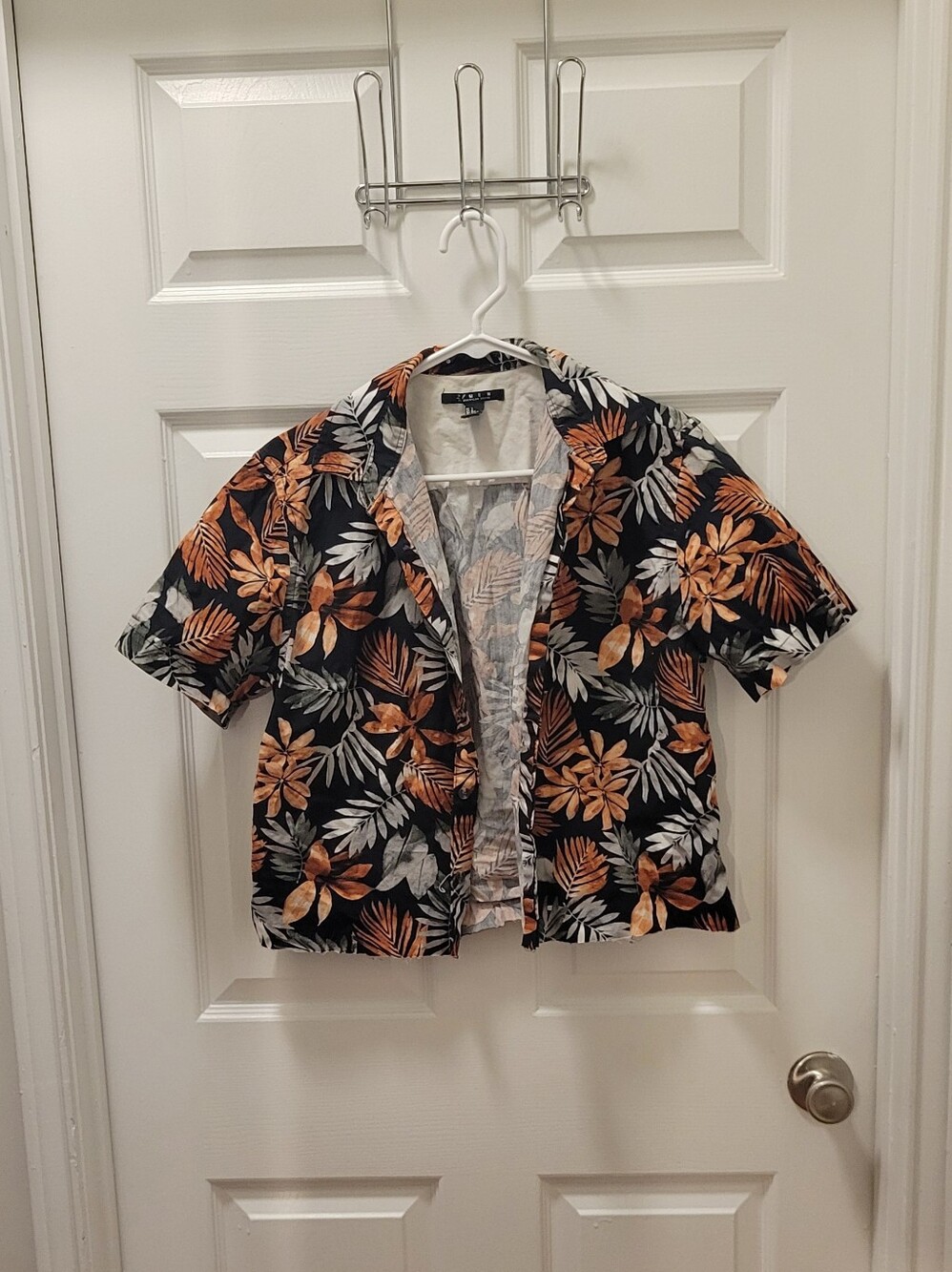 Floral Cropped Button Up